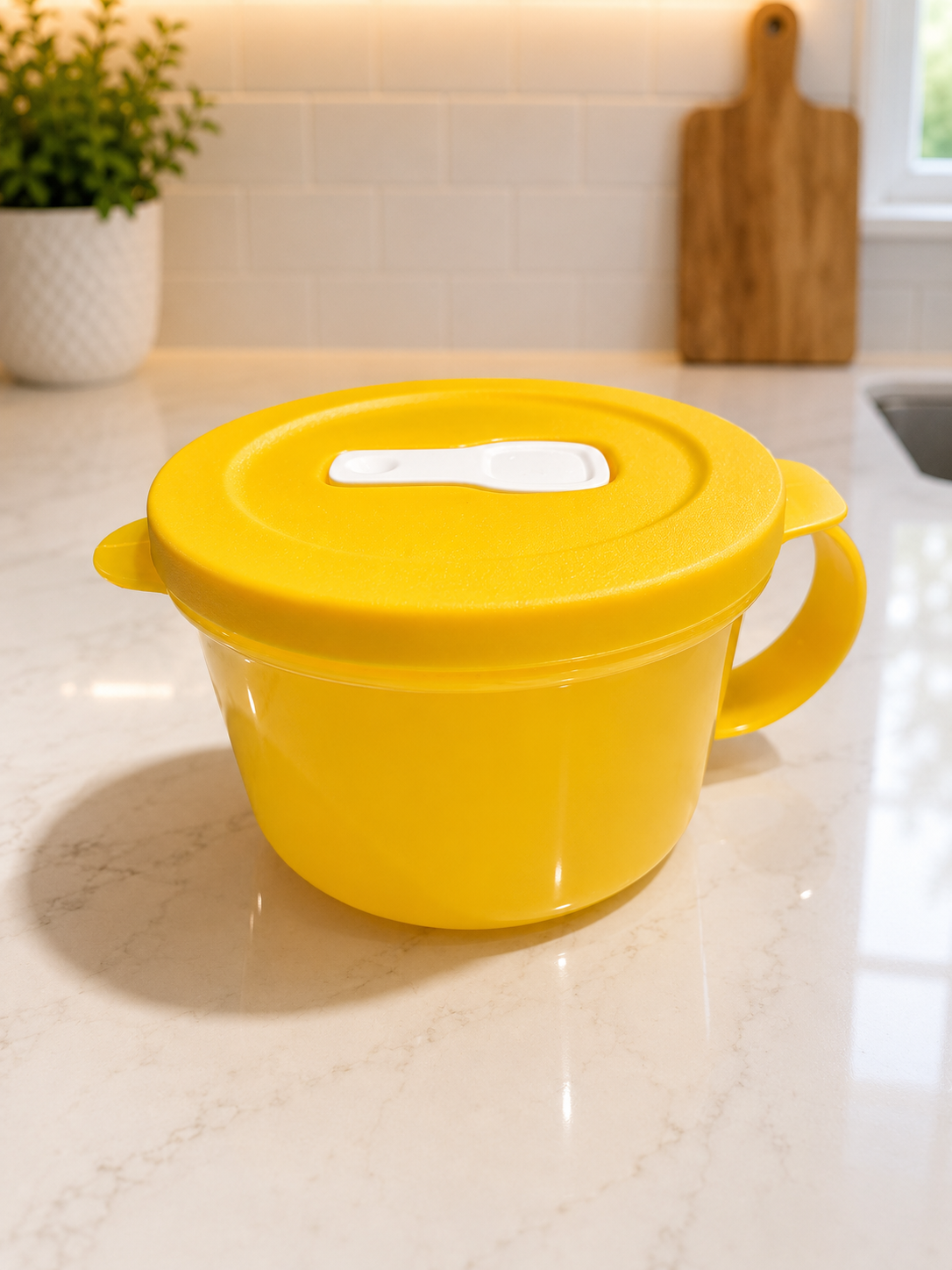 Tasse à soupe Cristal-Ondes® PLUS de Tupperware® allant au four micro-ondes